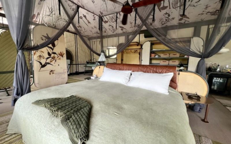 Bedrooms setting and style, pure luxury in a tent.