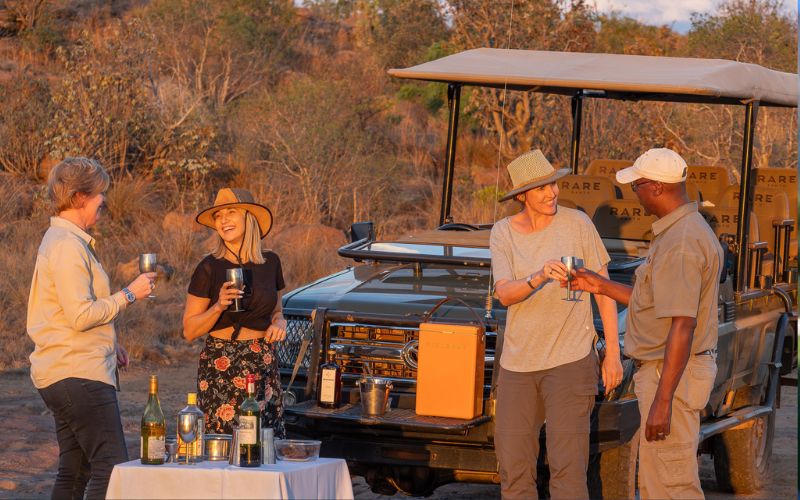 A luxury lodge, with their drink stops will affect how much a safari cost in South Africa.