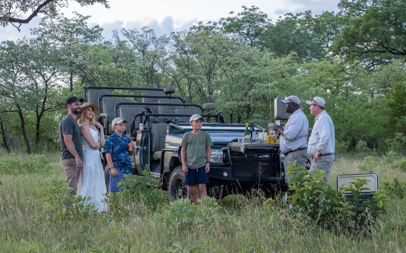 A game drive is a family friendly safari activity to experience in South Africa.
